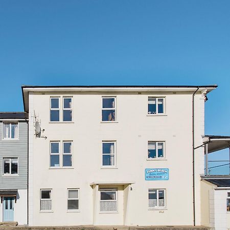 Sunny Beach Apartments Shanklin Ngoại thất bức ảnh